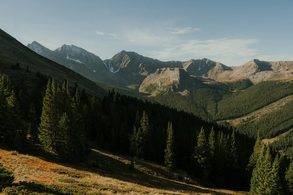 Quels sont les meilleurs sentiers pour une randonnée dans les parcs nationaux de Patagonie, Argentine?